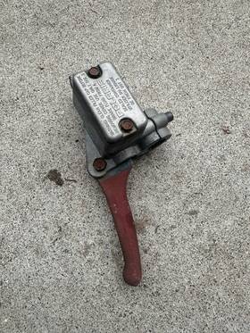 08788 Polaris 1997 Indy 440 Master Cylinder And Brake Lever