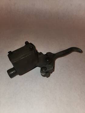 Ski-doo 1c29 1999 2000 2001 2002 Skidoo Zx Chassis Brake Master Cylinder 500 600 700 800
