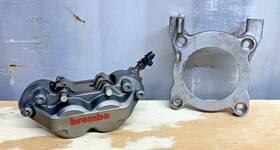 507032723 Ski-doo 2024 Mxz 850 Xrs Brembo Brake Caliper Bracket Mount 24 600 X-rs Rs
