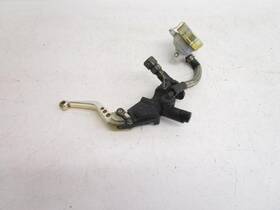 4xv-w2587-00-00 Yamaha 1999-2001 R1 Front Brake Master Cylinder