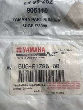 5ugf16a0-00-00 Yamaha 5ug-f1780-00 Oem Superseded By Lock Assy For Glove Box