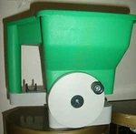 Vintage Rare Hand Held Crank Fertilizer Grass Salt Spreader Seeder Htf. Fixed Price $149.99.