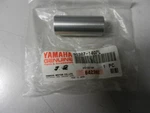Nos Yamaha Collar 99-01 PZ500 2003 RX10 98-02 SRX700 97-00 VT500 90387-1407L. Fixed Price $9.99.